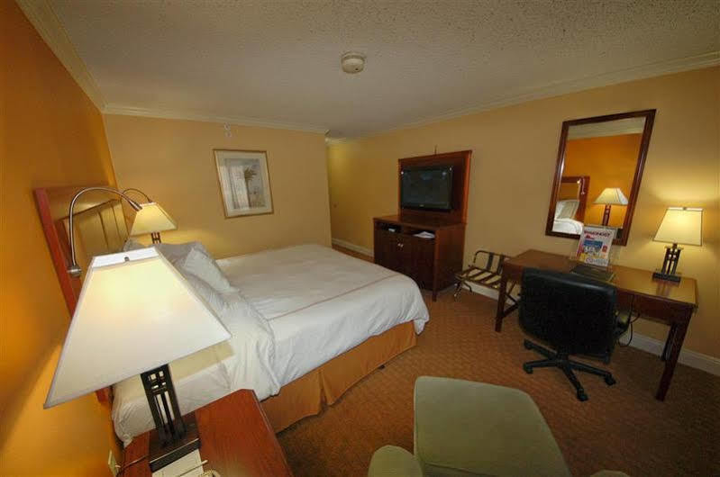 Best Western Richmond Suites H Батън Руж Екстериор снимка