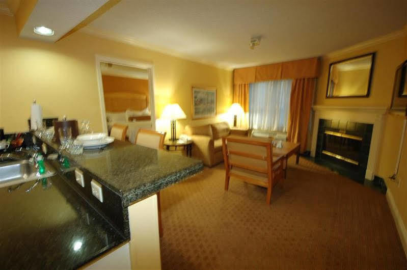 Best Western Richmond Suites H Батън Руж Екстериор снимка