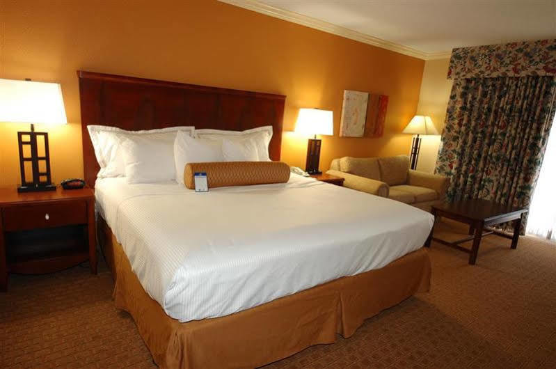 Best Western Richmond Suites H Батън Руж Екстериор снимка